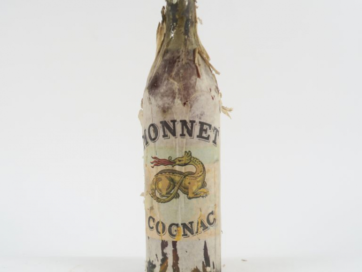 1 VIELLE BOUTEILLE COGNAC MONNET - BS