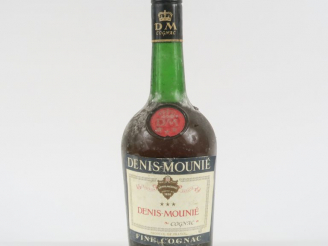 Vente aux enchères 1 BOUTEILLE COGNAC DENIS MOUNIE *** - BS