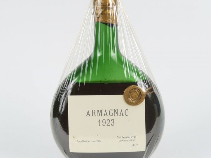 1 BOUTEILLE ARMAGNAC RYST - 1923 - COFFRET - NIVEAU BAS