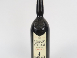 Vente aux enchères 1 BOUTEILLE (1 L) SHERRY 'ARMADA CREAM' SANDEMAN