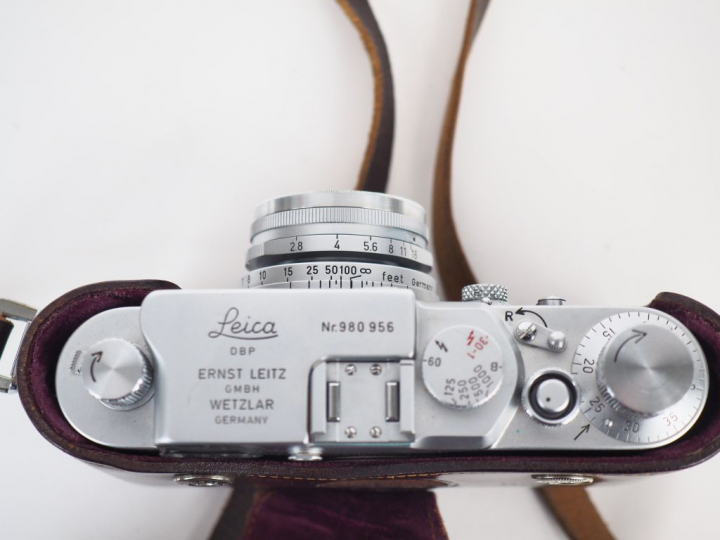 LEICA III n°980956. Appareil photographique avec objectif LEITZ LEIMAR