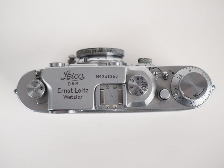 LEICA III n°346350. Appareil photographique avec objectif HEKTOR F=2,8