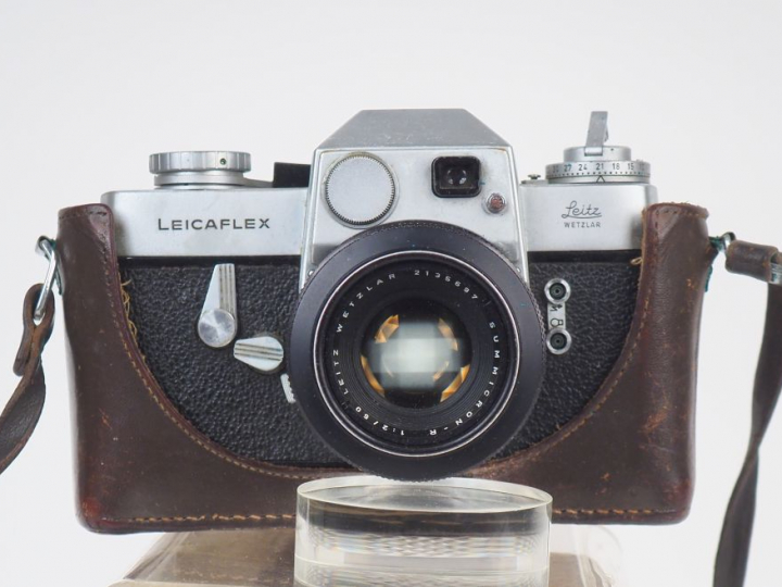 LEICA FLEX n°1115584 avec objectif LEITZ WETZLAR Summicron - R F=50 mm