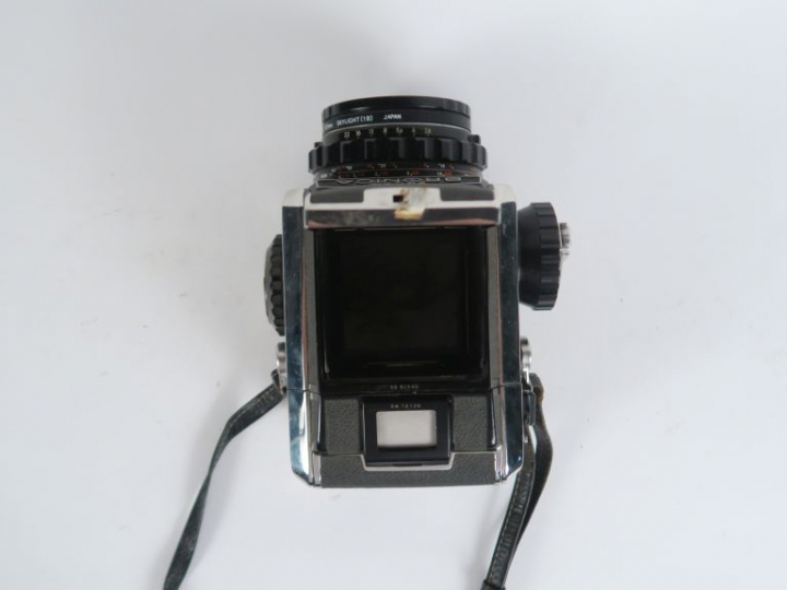 ZENZA BRONICA 6x6 n°CB51545. Appareil photographique avec DOS n°CM7272