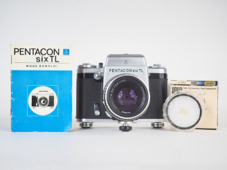 Vente aux enchères PENTACON VI TL. Appareil photographique n° 53116 avec objectif BIOMETA