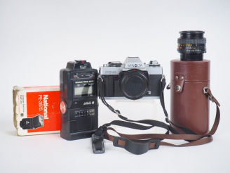 Vente aux enchères MINOLTA XG-M n° 2454042. Appareil photographique avec objectif MINOLTA