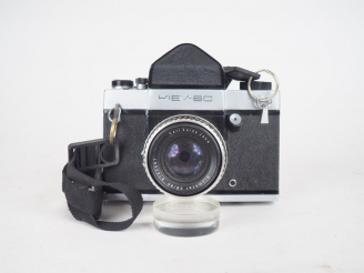 Vente aux enchères KIEV 6C. Appareil photographique n°7500904 avec objectif BIOMETAR 80 m