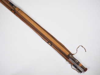 Vente aux enchères Canne anglaise à lancer lourd en bambou refendu, anneaux en agate.( 3,