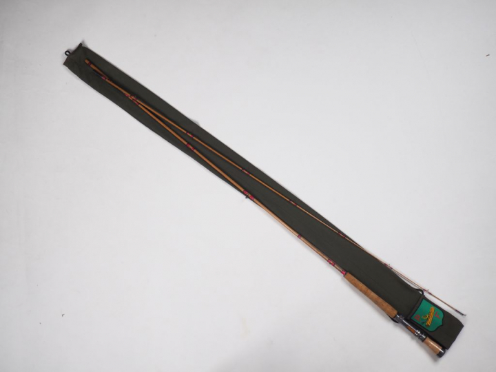 FAURE PIERRE. Canne alvéolée creuse. Modèle Marjeanne.  Soie 3.4 ( 8'4