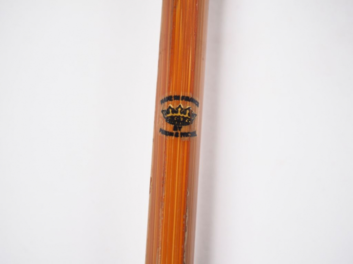 Lot de deux cannes à pêche : - PEZON ET MICHEL. Canne Sterling Compéti