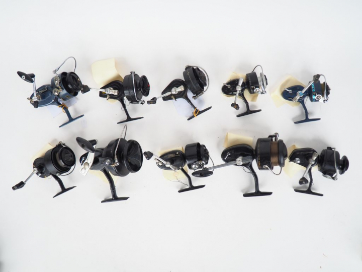 Lot de 10 moulinets de pêche MITCHELL