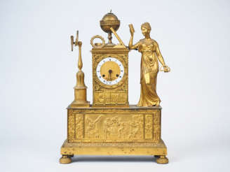 Vente aux enchères Pendule Directoire en bronze doré figuant une allégorie de la géograph