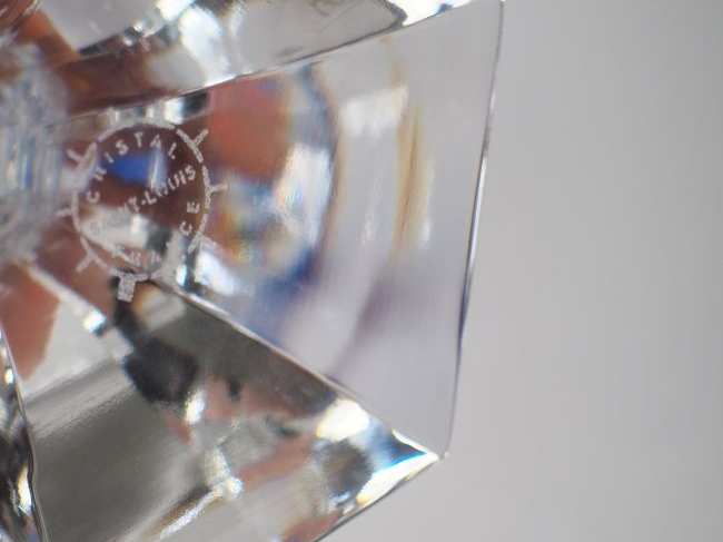 SAINT-LOUIS. Service de verres en cristal comprenant :  - 12 verres à 