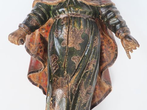 Ecole espagnole XVIIème.  "Apôtre" Sculpture en bois polychrome H. 74 