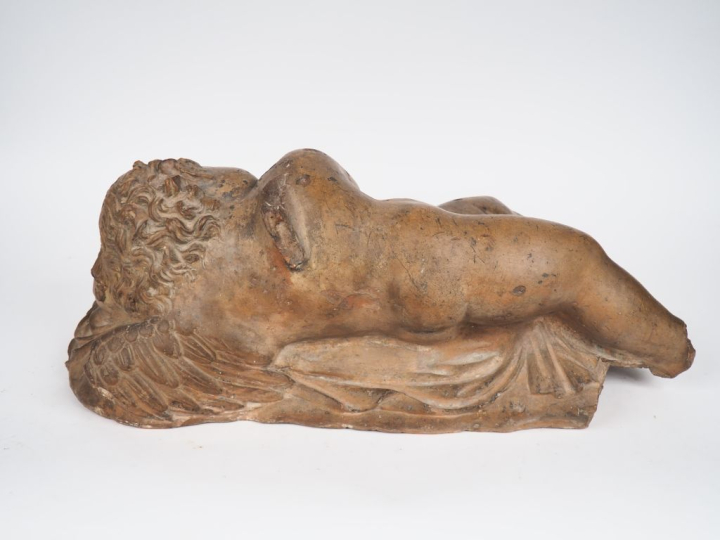 École italienne du XVIIIème siècle d’après l’Antique  "Eros endormi" T