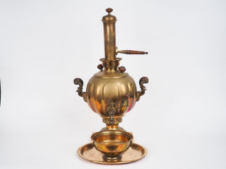 Vente aux enchères Vassily Stepanovitch BATACHEV [fabrique des héritiers de] Samovar boul