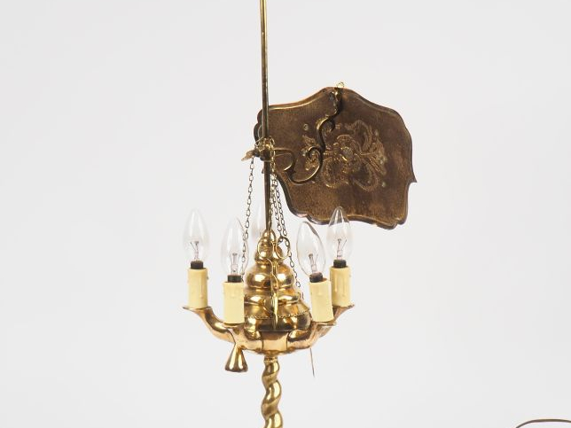 Lampe à réflecteur XIXème en bronze et laiton éclairant à cinq lumière