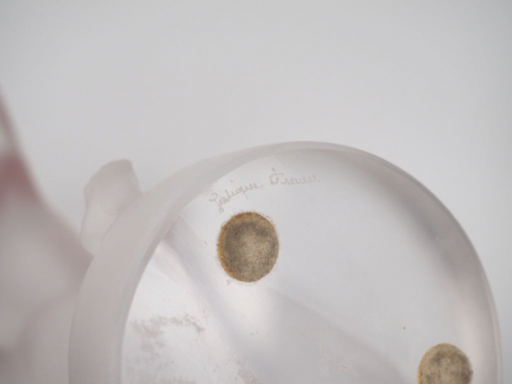 LALIQUE France. "la baigneuse" Sujet en cristal moulé  Signé H. 14 cm