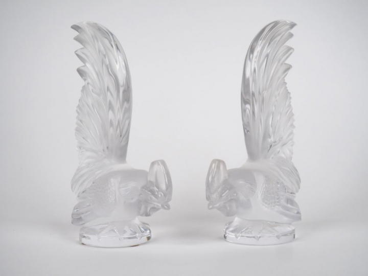 LALIQUE France. Paire de sujets en cristal "coq de bruyère" Signés H. 