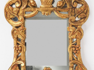 Vente aux enchères Miroir de style provençal XVIIIème à décor de panier de fleurs, de roc