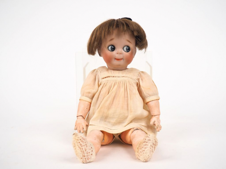 GOOGLY. Tête porcelaine de fabrication allemande marquée : JDK 221 Ges