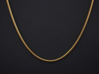 Vente aux enchères Chaine en or jaune, maille dite "tubogaze". Long. 41,5 cm Poids. 11,07