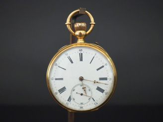 Vente aux enchères Montre de gousset en or jaune.  Cadran à chiffres romains pour les heu