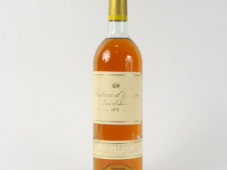 Vente aux enchères 1 BOUTEILLE CHÂTEAU D'YQUEM 1er CCS SAUTERNES - 1979 - LB