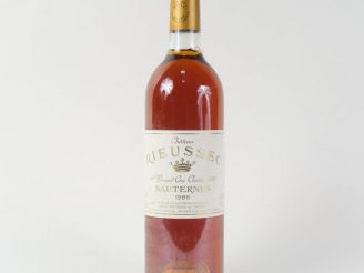 Vente aux enchères 1 BOUTEILLE CHÂTEAU RIEUSSEC 1er CC SAUTERNES - 1986 - BG