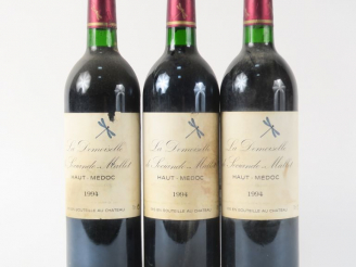 Vente aux enchères 3 BOUTEILLES LA DEMOISELLE DE SOCIANDO MALLET - 1994 - EA