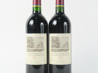 Vente aux enchères 2 BOUTEILLES CHÂTEAU DUHART MILON GCC PAUILLAC - 2000