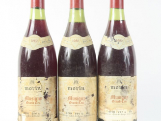 Vente aux enchères 3 BOUTEILLES MUSIGNY GC MORIN - 1980 - EA