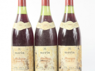 Vente aux enchères 3 BOUTEILLES MUSIGNY GC MORIN - 1980 - EA