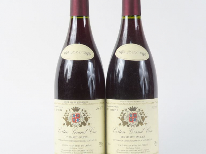 2 BOUTEILLES CORTON GC 'LES MARECHAUDES' LAFOREST - 2000