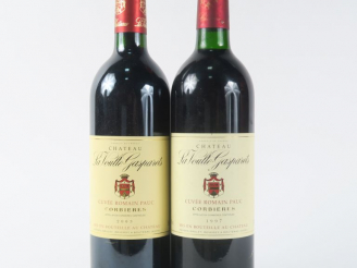 Vente aux enchères 2 BOUTEILLES CHÂTEAU LA VOULTE GASPARETS 'CUVÉE ROMAIN PAUC' CORBIERES