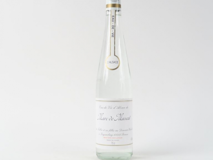 1 BOUTEILLE EAU DE VIE DE MARC DE MUSCAT DOMAINE WEINBACH 45°