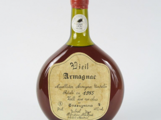 Vente aux enchères 1 BOUTEILLE VIEIL ARMAGNAC GABRIEL ZAGO - 1985