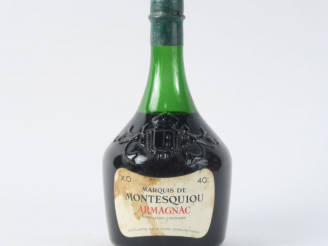 Vente aux enchères 1 BOUTEILLE ARMAGNAC MARQUIS DE MONTESQUIOU 'X.O.' - ET