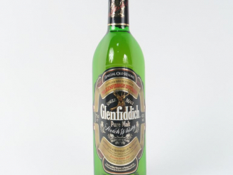 Vente aux enchères 1 BOUTEILLE WHISKY GLENFIDDICH 43° - COFFRET
