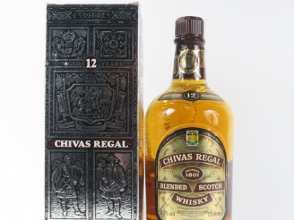 Vente aux enchères 1 MAGNUM WHISKY CHIVAS REGAL '12 ANS' 43° - COFFRET