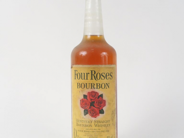 1 BOUTEILLE BOURBON FOUR ROSES