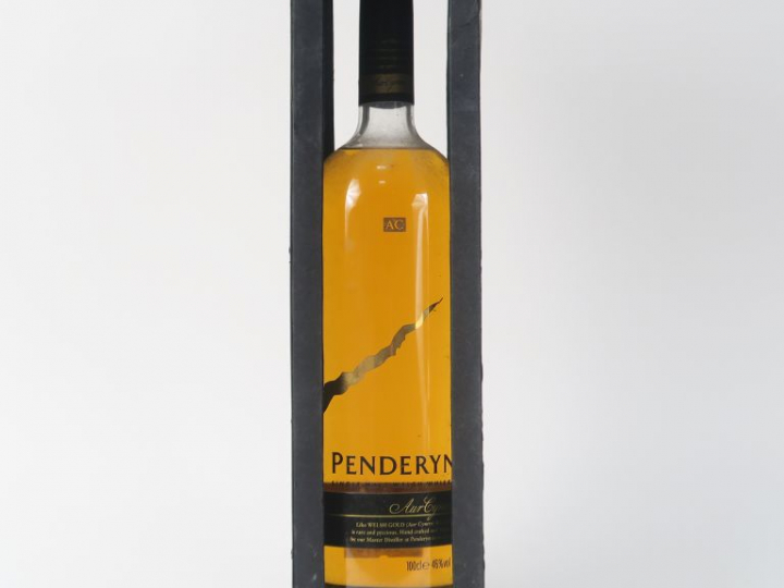 1 BOUTEILLE (1 L) WHISKY PENDERYN 46° - COFFRET