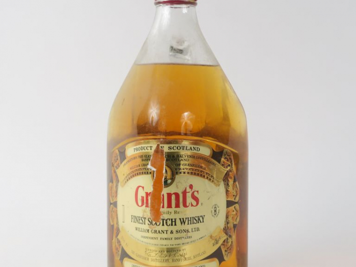 1 FLACON (1,75 L) WHISKY GRANT'S - EA