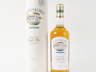 Vente aux enchères 1 BOUTEILLE WHISKY BOWMORE LEGEND - COFFRET