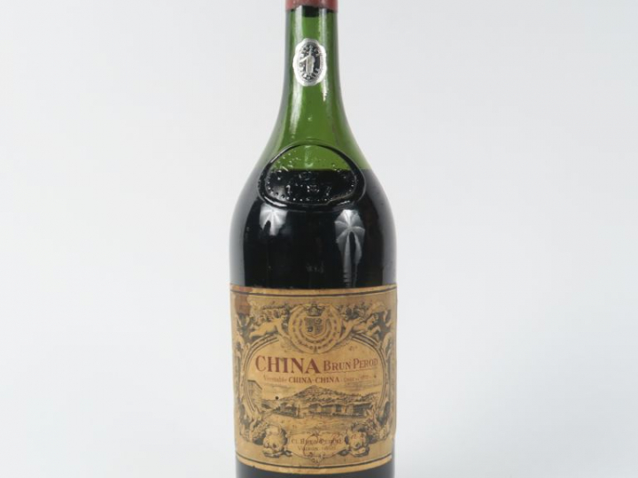 1 VIEILLE BOUTEILLE CHINA CHINA BRUN PEROD