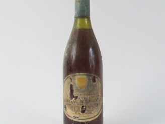 Vente aux enchères 1 BOUTEILLE TRES VIEUX MARC DE BOURGOGNE