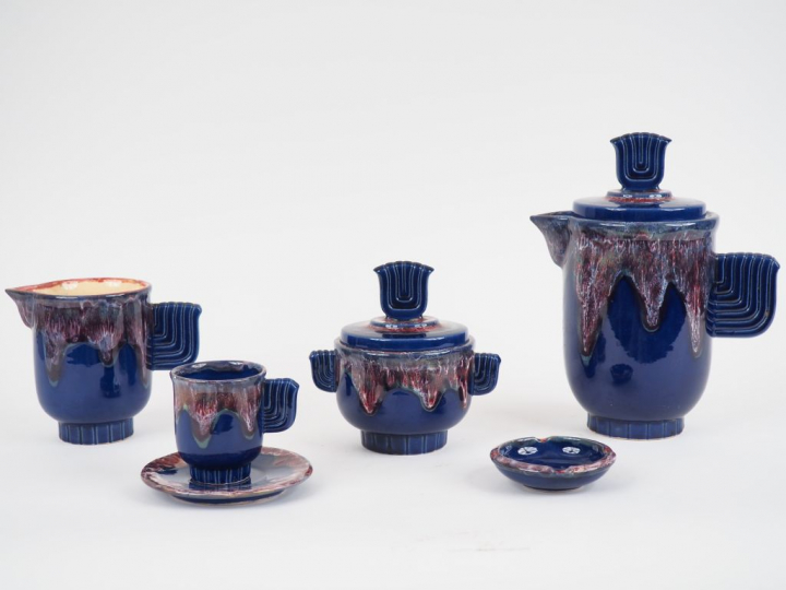 Service à café 1960 en céramique polychrome de Vallauris comprenant : 