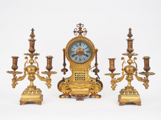 Vente aux enchères Garniture de cheminée fin XIXème - début Xxème de style Louis XIV en b