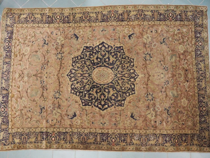 Paire de tapis d'Orient début XXème en laine et soie. Dim. 297 x 209 c
