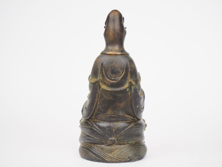 Chine vers 1900 Statuette en bronze, représentant la divinité Guanyin,